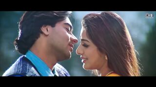 Dil Ne Dil Se Iqrar Kiya _ Haqeeqat _ Ajay Devgn_ Tabu _ Alka Yagnik _ Kumar Sanu _ 90s(1080P_HD)