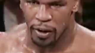 Mike Tyson (USA) vs Evander