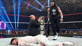 Cm punk and Roman Reigns destroy seth Rollins on raw - wwe raw highlights today
