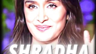Mrunal Thakur in black ????