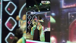 Indian Girl Divya Ralhan Dance