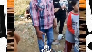 yang samping nya panik der wkwkw