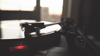 Free Background Music without Copyright ????