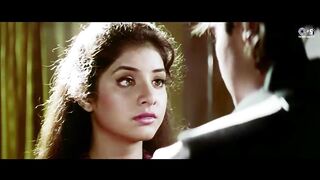 Hum Tum Picture Dekh Rahe _ Rang _ Divya Bharti _ Rang _ Alka Yagnik_ Udit Narayan _ 90_s Hits