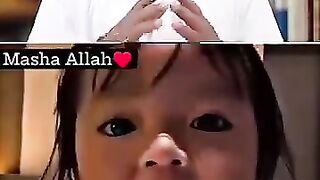Mashallah bache na kitni piyare awaz ma bola subhanallah