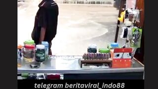 Tembok Jebol di Jalan AUP, Kelurahan Pasar Minggu