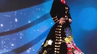 Maryam Nawaz sharif funny video like subscribe my chanal 2