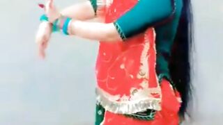 Dhak dhak dhadke jiya