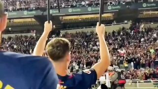 Revolusi Flick Dimulai! Hansi Flick Coret 8 Pemain Barcelona dari Rencana Musim Depan