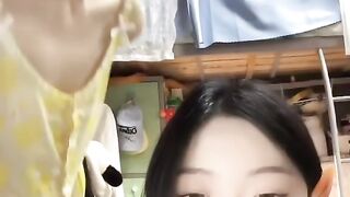 livecuteasiangirl28