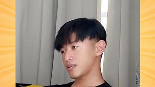 Ngakak sampe lupa utang? Bisa. Ketawa pas lagi galau? Biasa.