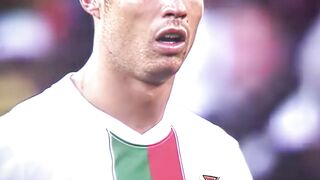 DROGBA REACTION TO CRISTIANO RONALDO's ROCKET