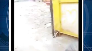 “Eitts salim dulu, kan gratis”