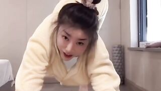 liveprettyasiangirl32