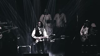 না জানি কোন অপরাধে দিলা এমন জীবন....