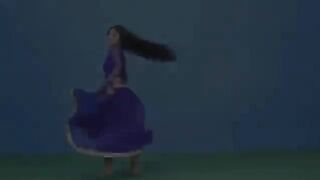 Usne Mujhe Chua Bhi Nehi......