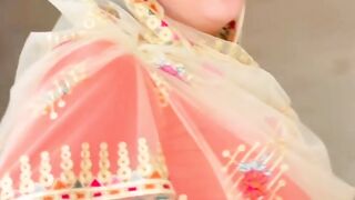 Aliza Sehar Busy In Home Work