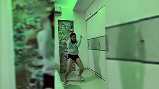 Indian Girl Tara Chatterjee Dance 2