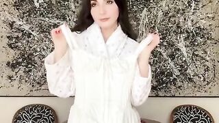 Maryam Nawaz sharif funny video like subscribe my chanal 14