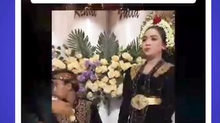 bocah 14 tahun viral di moment pernikahannya