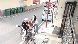 Funny unexpected moments that will definitely lift your mood!