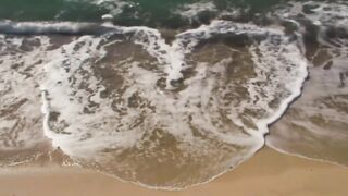 I love you, sea
