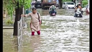 Indians worried about their lives, red alert issued in Mumbai