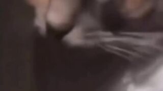 Subscribe 32