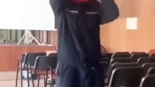 Salom 16