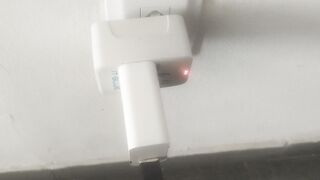 Adaptador para carregador de celular no Brasil
