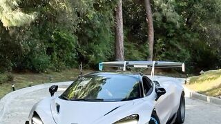 Wow look at this amazing car,s