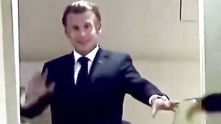 Baru-baru ini Presiden Prancis Emmanuel Macron menjadi sorotan publik