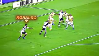 Ronaldo's skill in dribbling ???? #ronaldo #shorts #football 2025