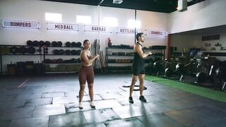 Stylish Motivative Model Group Dance – Synchronized Moves & Street Style Vibes
