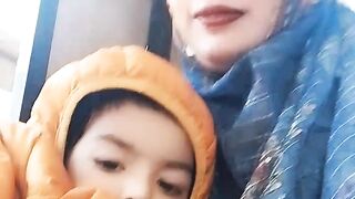 মা মেয়ের ঘুরাঘুরি ????????