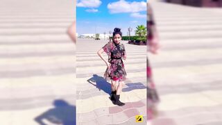 Indian Girl Reecha Sinha Dance 3