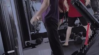 #Gym hand push-up