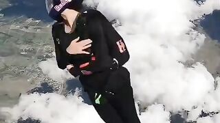 Sky diving 7