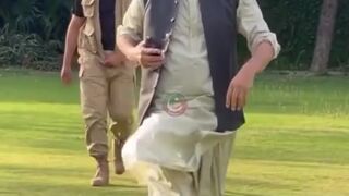 Imran khan 165