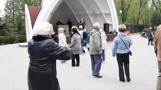 Миллионы самых нежных рук