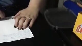 Расплатился))