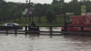 Москву затопило  ушло под воду после ливня