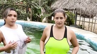 Hot open bath with my friend| me and my friend enjoying bath