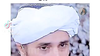 Mufti Tariq Masood funny video