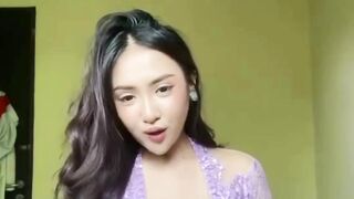 kondangan sendiri nanti berdua sama kamu ya