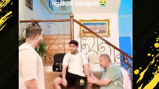 kelakuan anak ke2 emang diluar nalar