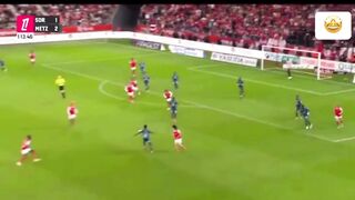 Tendangan madun ini mah ????????