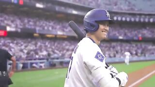 Shohei Ohtani goes DEEP against the Yankees in his 1st AB against them since the 2024 World Series