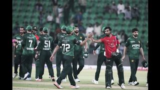 Pakistan beat Bangladesh in the second T20 to win the series