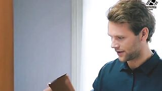 यह लड़का चॉकलेट में बदल जाता है।#shorts #trendingshorts #movieexplainedinhindi #movieclips